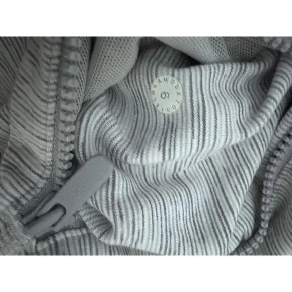 Lululemon Jacket Womens 6 Gray Define Zip Wee Are From Space Nimbus Battleship - Picture 5 of 6